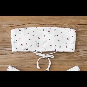 ROMWE Rose bud bandeau bathing suit top MEDIUM